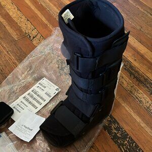 Top Shelf Orthopedics Air Cast Tall Walking Boot Size Medium